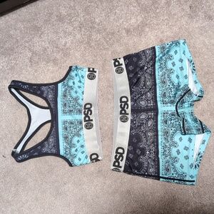 Blue Paisley PSD set